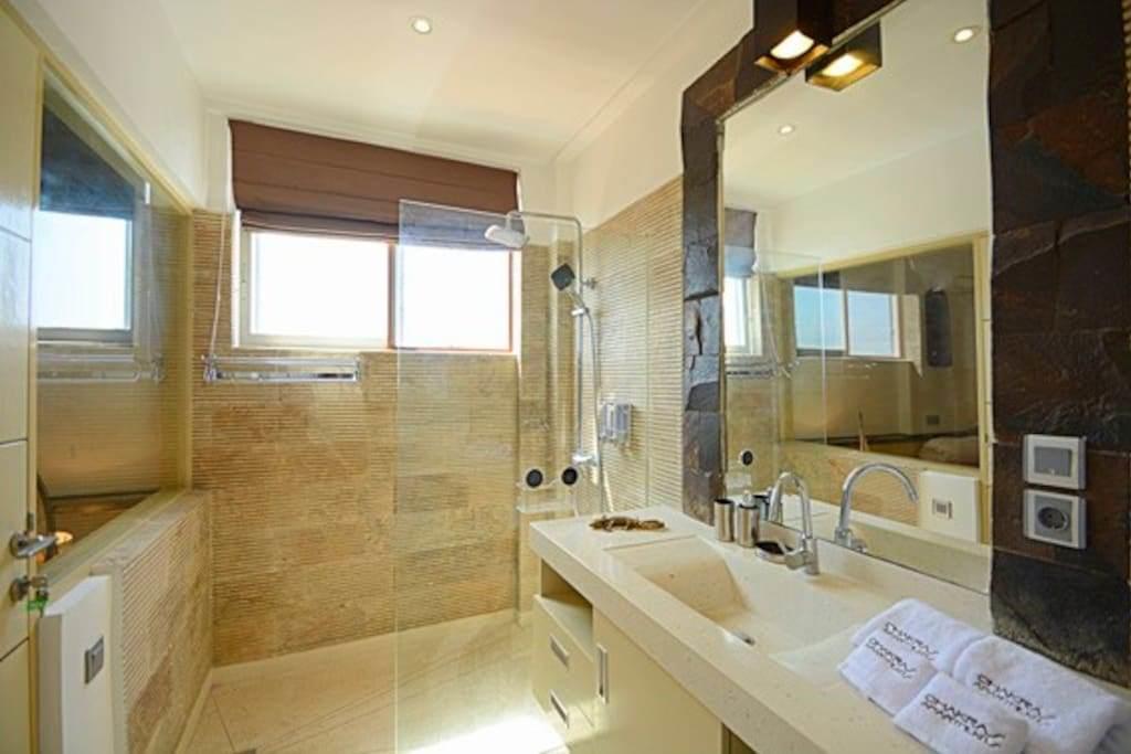 Flora Apartment Bali Seminyak Dış mekan fotoğraf