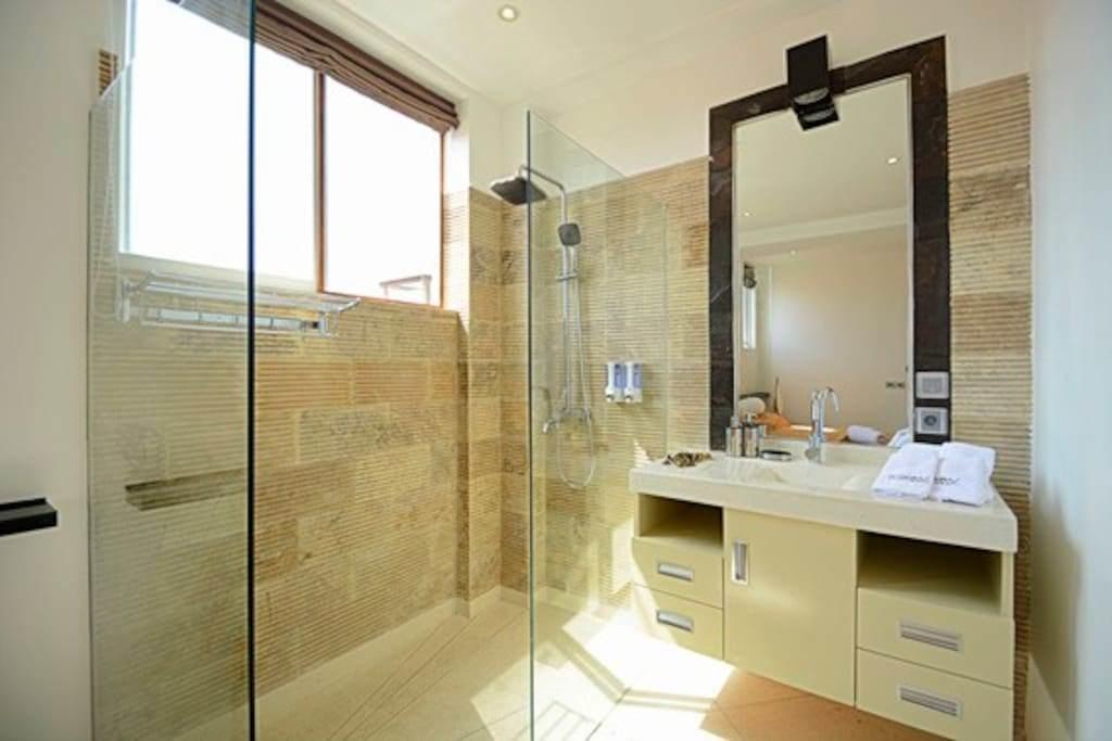 Flora Apartment Bali Seminyak Dış mekan fotoğraf